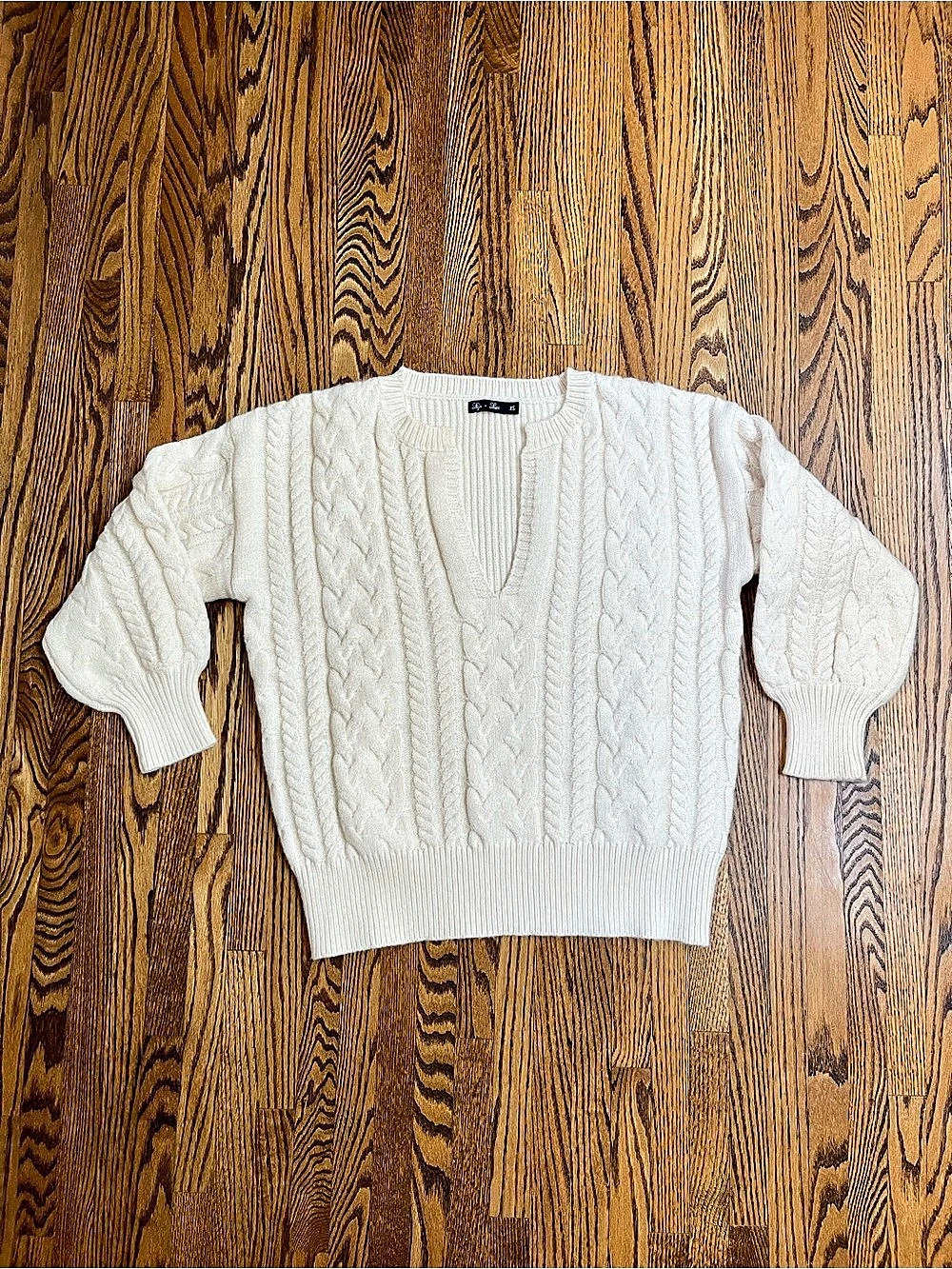Lily + Lottie Cable Knit Sweater in Cream Size XS Like New